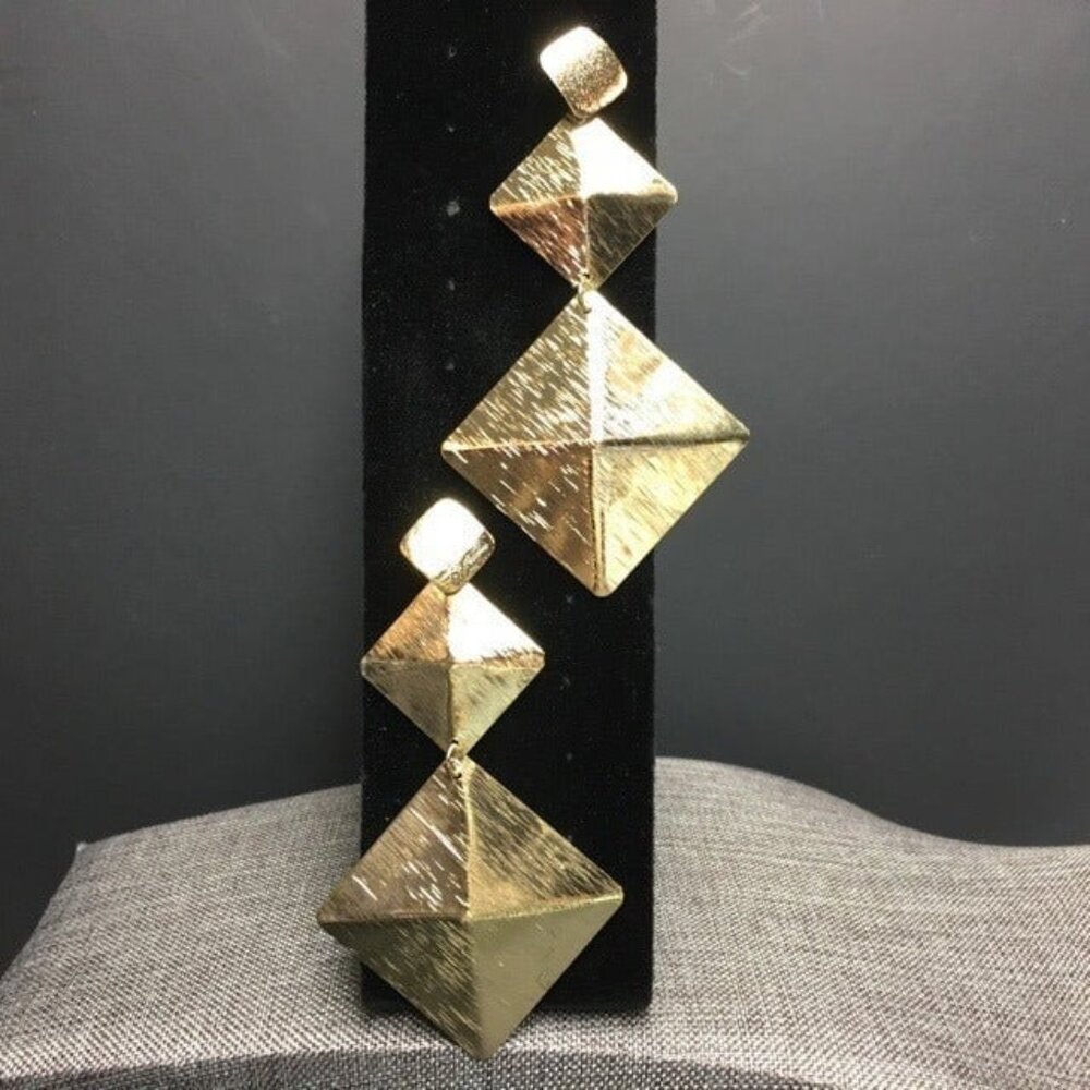 Statement Dangle Pierced Earrings Gold Diamond Square Retro Glam 80s 90s Y2K